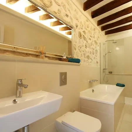 Casa Guiraud, Cosy And Welcoming Townhouse * Pollensa