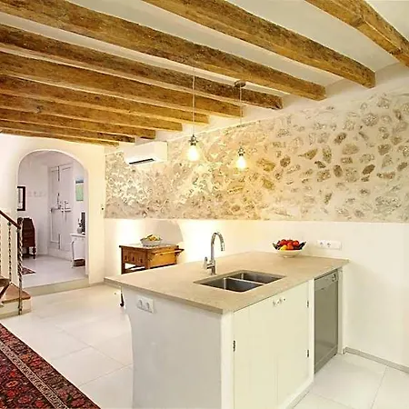 Casa Guiraud, Cosy And Welcoming Townhouse *
