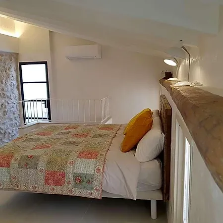 Casa Guiraud, Cosy And Welcoming Townhouse Holiday home *