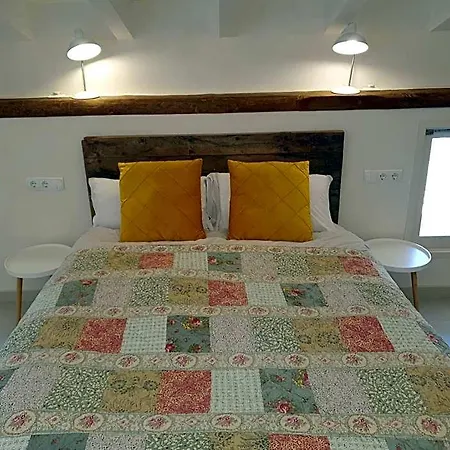 Casa Guiraud, Cosy And Welcoming Townhouse Holiday home *