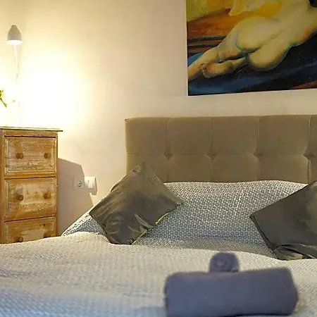 Casa Guiraud, Cosy And Welcoming Townhouse Pollenca