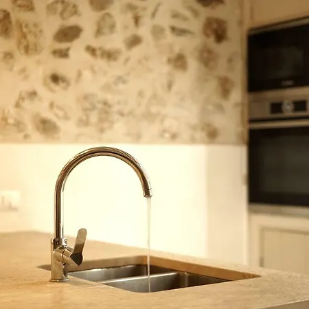 Casa Guiraud, Cosy And Welcoming Townhouse Hébergement de vacances *