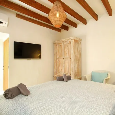 Casa Guiraud, Cosy And Welcoming Townhouse Pollença