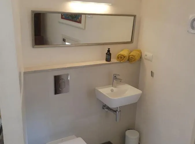 Casa Guiraud, Cosy And Welcoming Townhouse Hébergement de vacances *