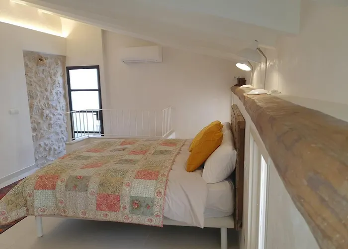 Casa Guiraud, Cosy And Welcoming Townhouse Hébergement de vacances Pollença