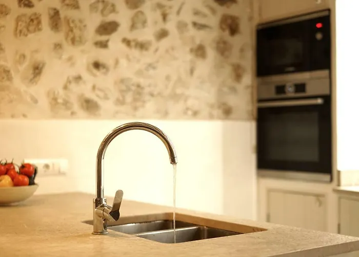 Casa Guiraud, Cosy And Welcoming Townhouse Hébergement de vacances *